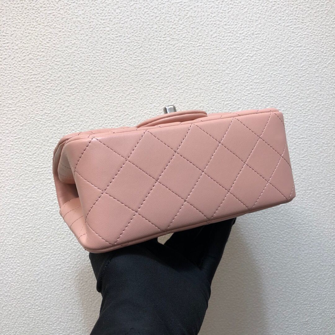 A35200 mini flap bag, chanel classic bag