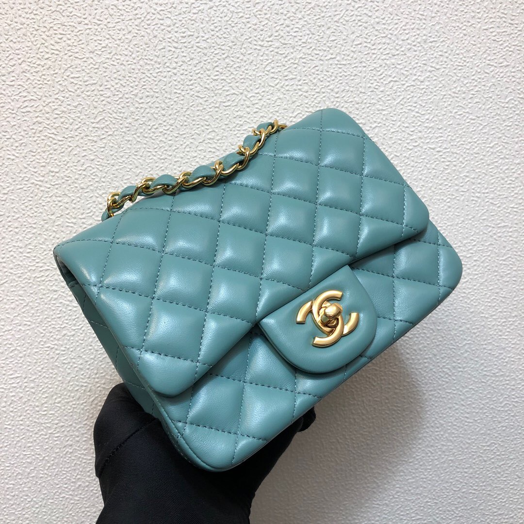 A35200 mini flap bag, chanel classic bag