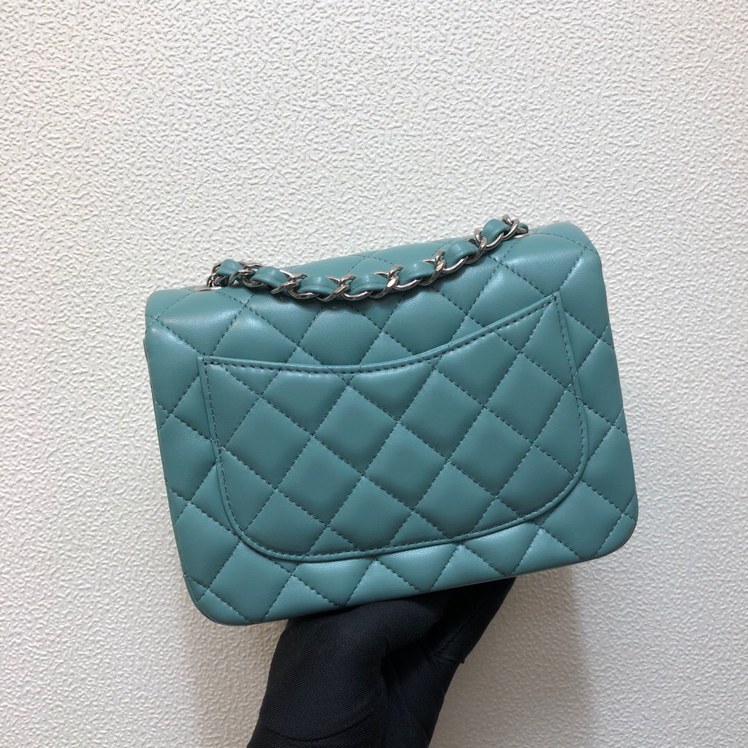 A35200 mini flap bag, chanel classic bag