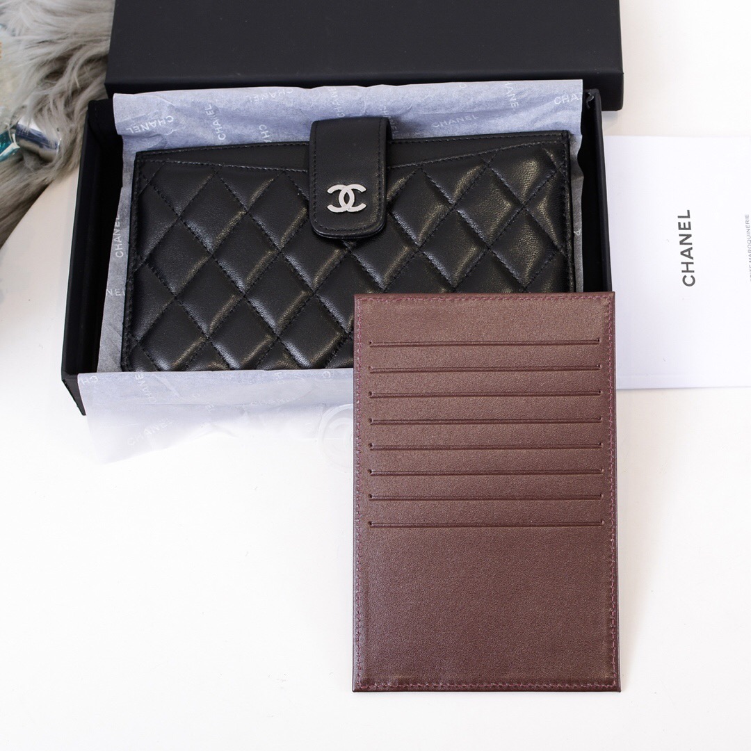AP0235 classic pouch, Lambskin & Silver-Tone Metal, CHANEL SMALL LEATHER GOODS