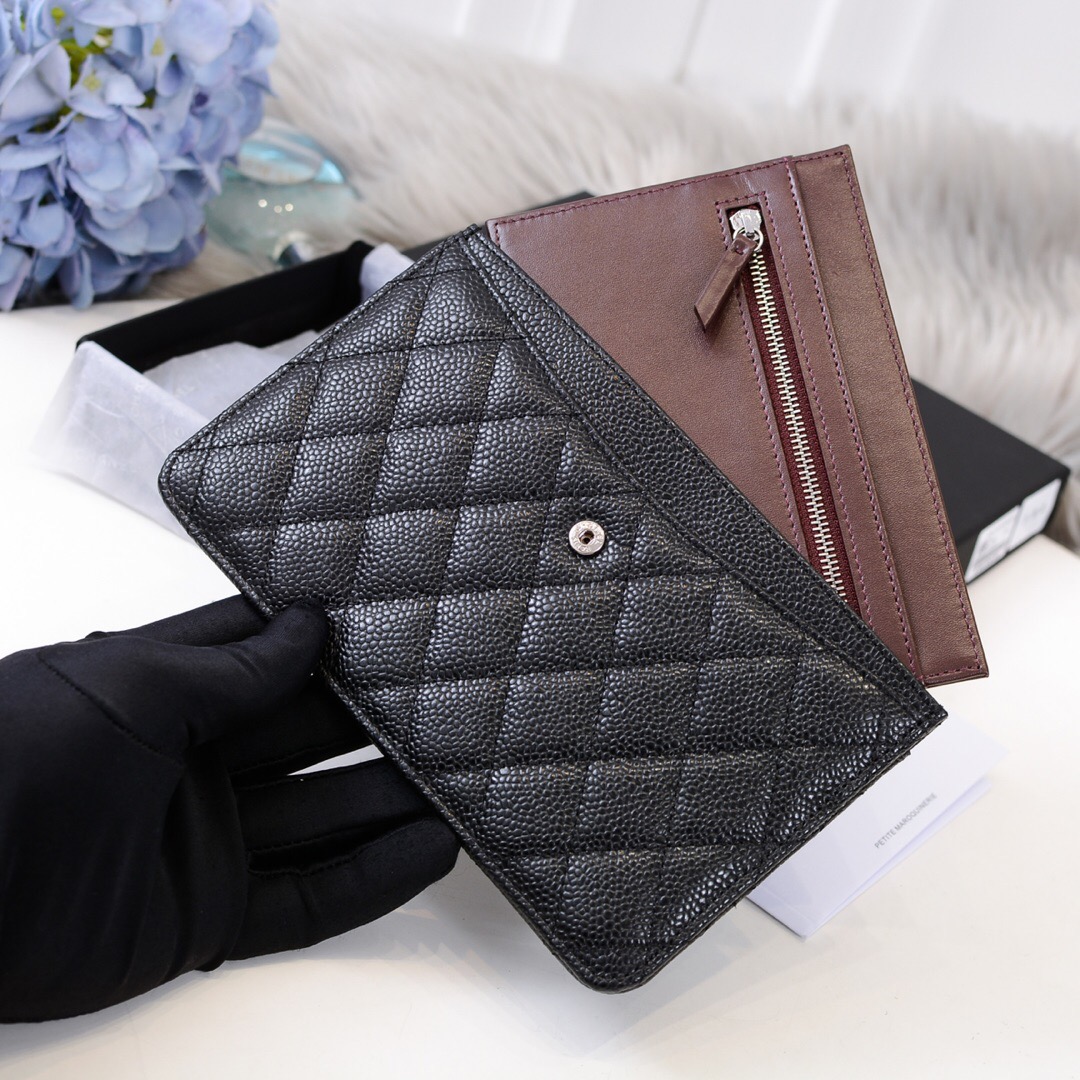 AP0235 classic pouch, Calfskin & Silver-Tone Metal, CHANEL SMALL LEATHER GOODS