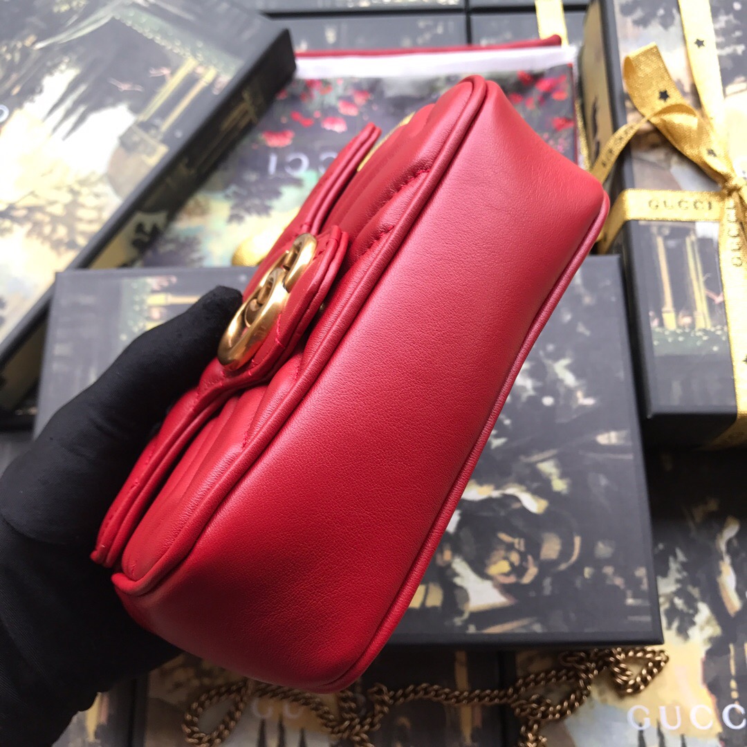 476433 GG Marmont matelassé leather super mini bag, Women's Mini Bags