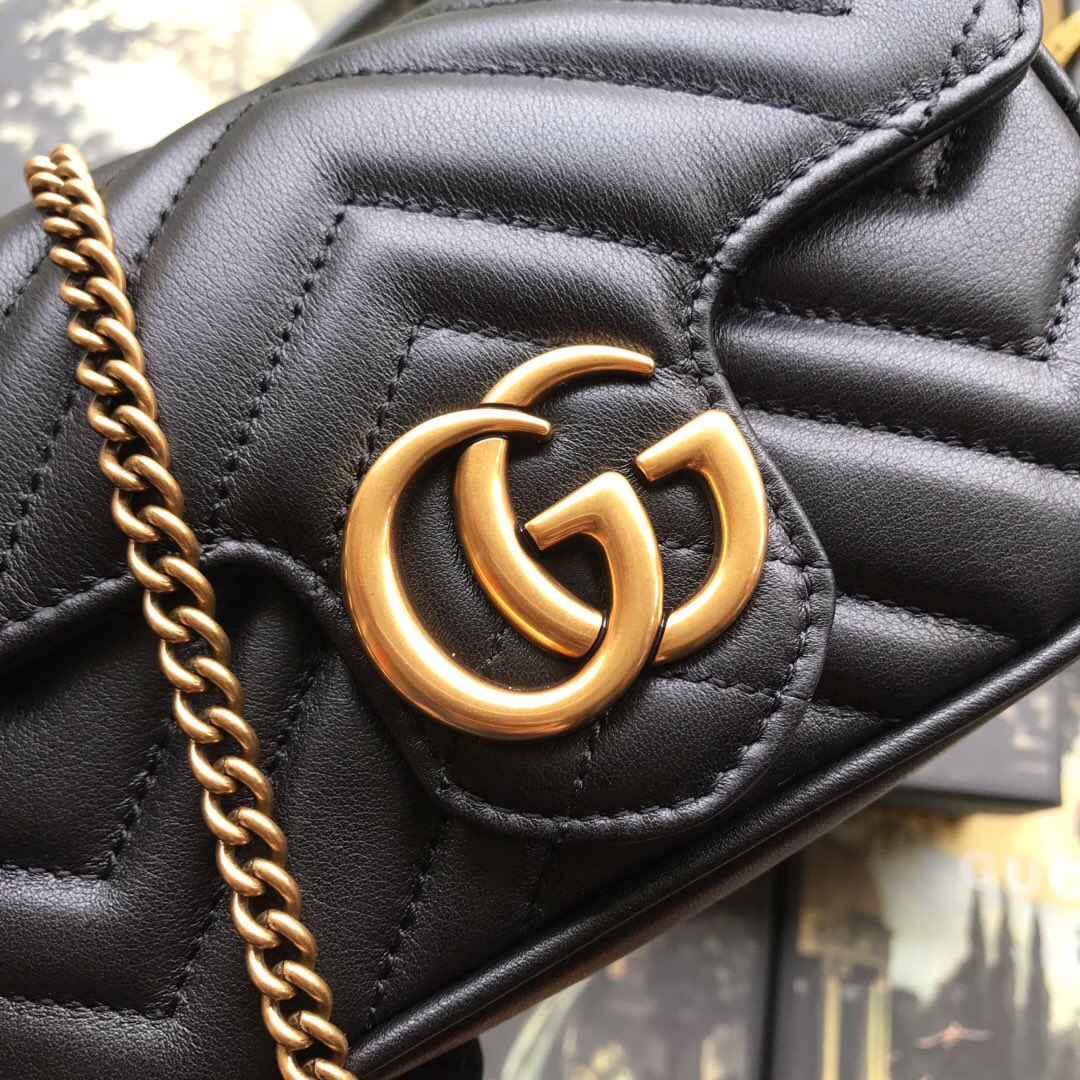 476433 GG Marmont matelassé leather super mini bag, Women's Mini Bags