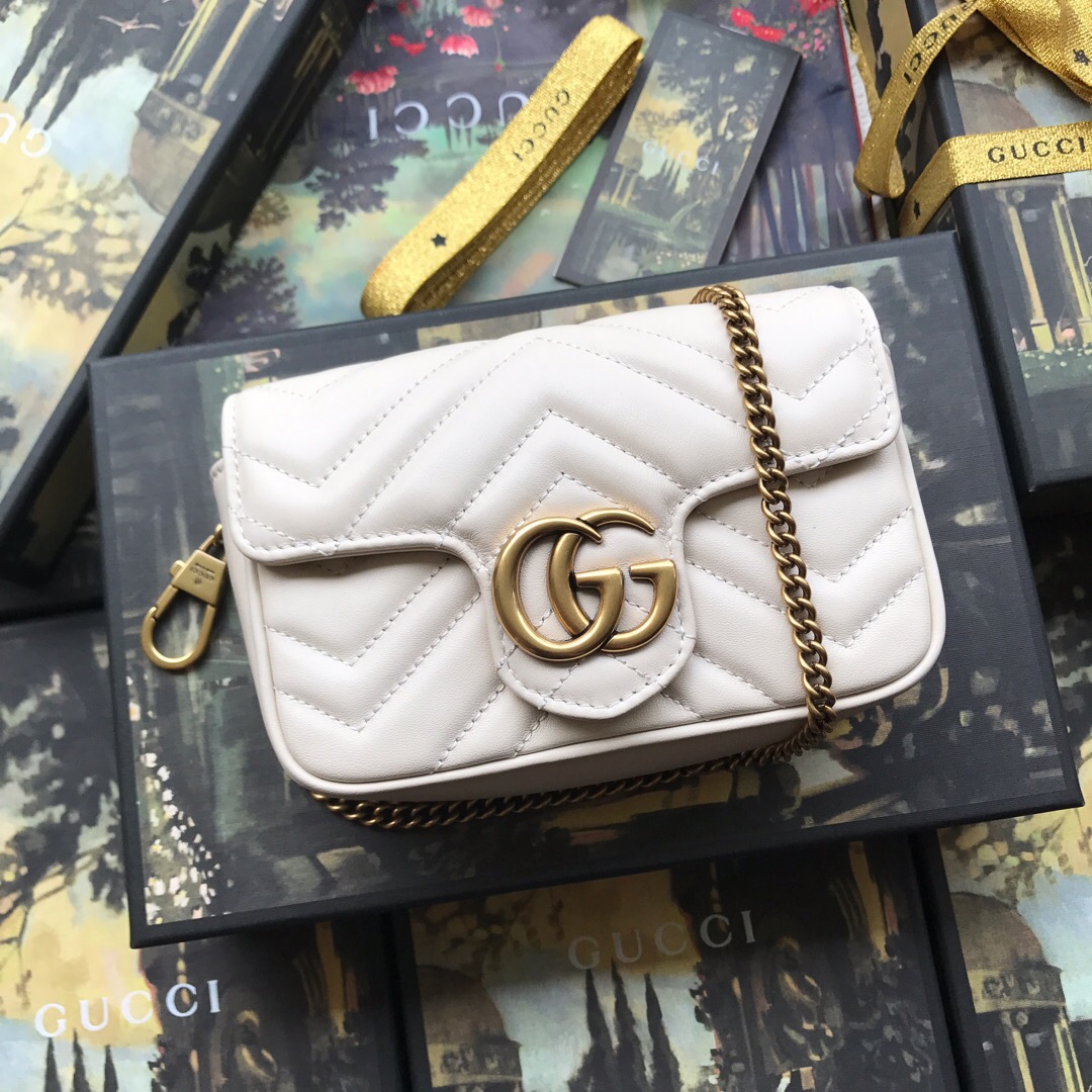 476433 GG Marmont matelassé leather super mini bag, Women's Mini Bags