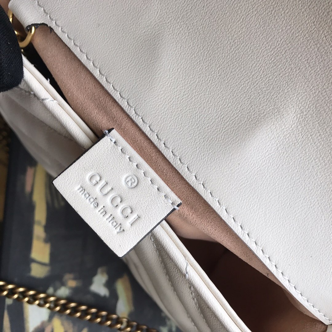 476433 GG Marmont matelassé leather super mini bag, Women's Mini Bags