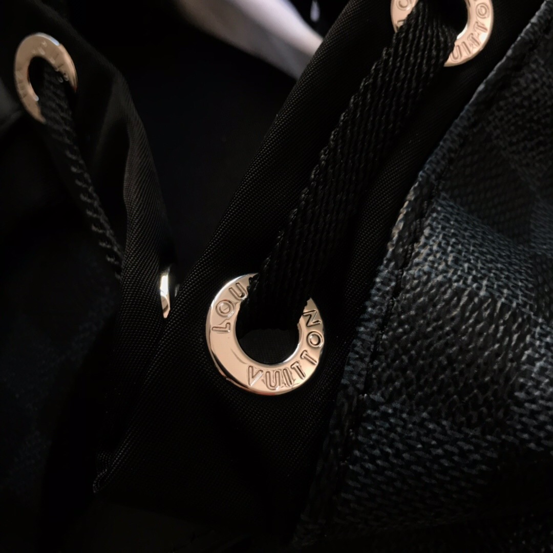 N40170 DRAWSTRING BACKPACK, Louis Vuitton LV Men's Bags
