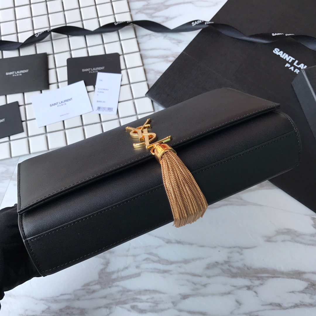 354119 KATE MEDIUM BAG WITH LEATHER TASSEL IN GRAIN DE POUDRE EMBOSSED LEATHER, Yves Saint Laurent YSL