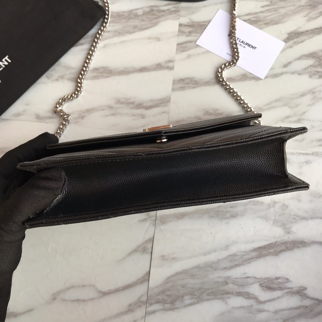 393953 ENVELOPE CHAIN WALLET IN GRAIN DE POUDRE EMBOSSED LEATHER, YSL Saint Laurent