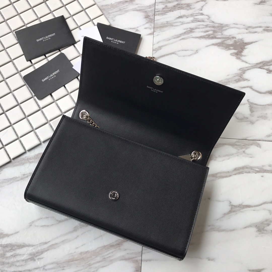 364021 KATE MEDIUM IN GRAIN DE POUDRE EMBOSSED LEATHER YSL Saint Laurent