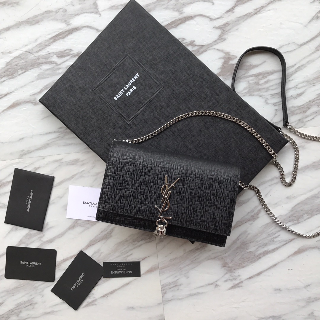 474366 KATE SMALL BAG WITH TASSEL IN GRAIN DE POUDRE EMBOSSED LEATHER, YSL Saint Laurent