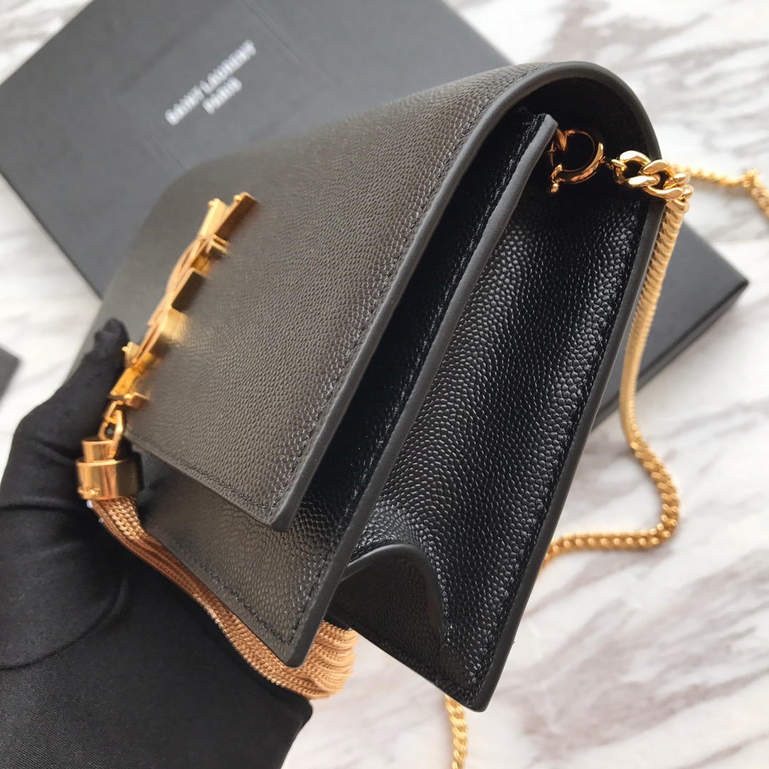 474366 KATE SMALL BAG WITH TASSEL IN GRAIN DE POUDRE EMBOSSED LEATHER, YSL Saint Laurent