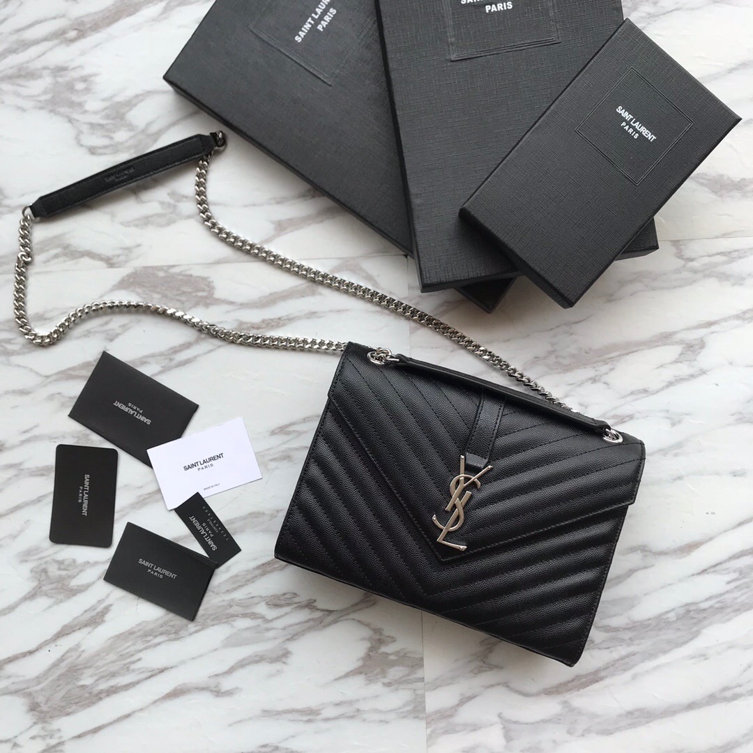 ENVELOPE MEDIUM BAG IN QUILTED GRAIN DE POUDRE EMBOSSED LEATHER, YSL SAINT LAURENT