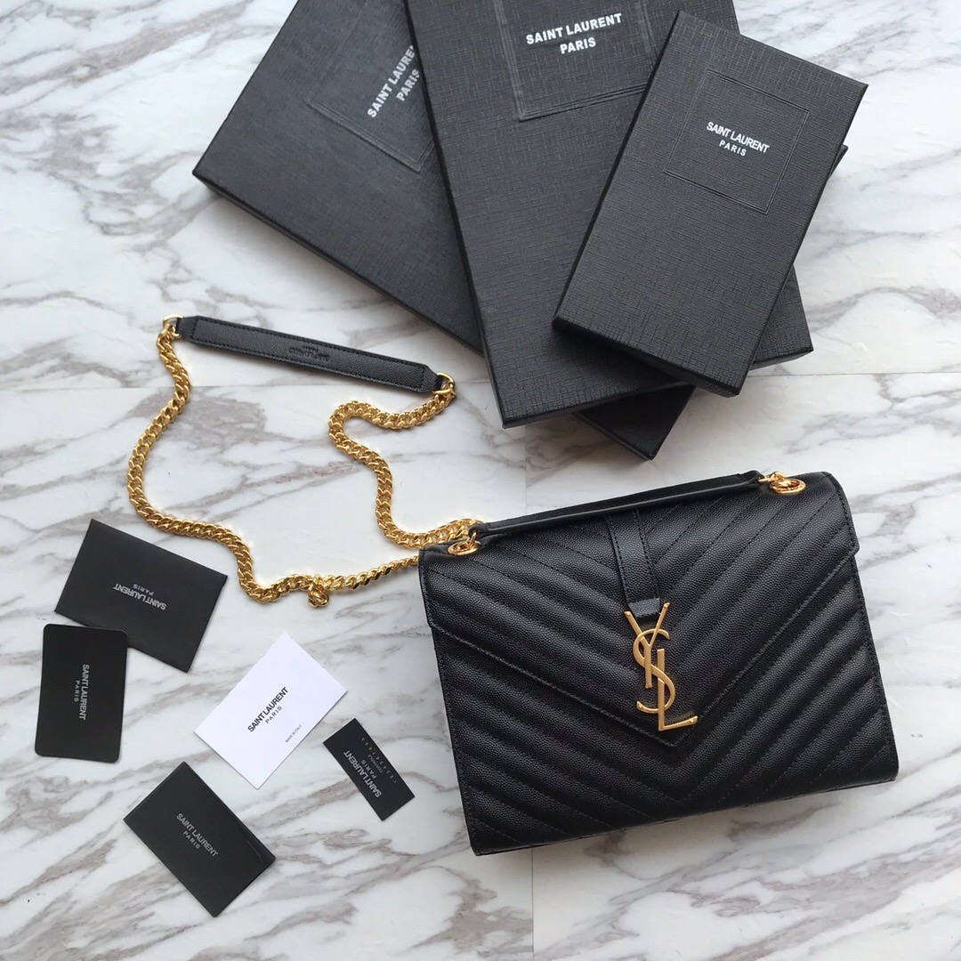 ENVELOPE MEDIUM BAG IN QUILTED GRAIN DE POUDRE EMBOSSED LEATHER, YSL SAINT LAURENT