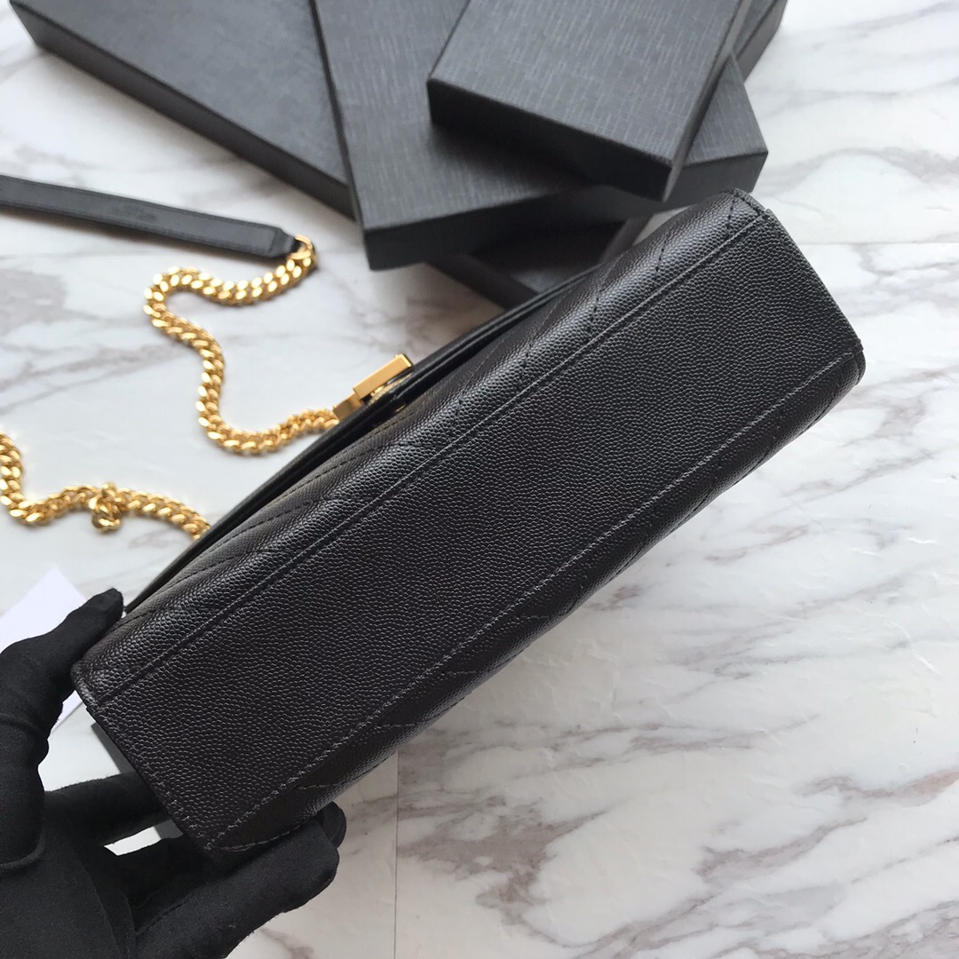 ENVELOPE MEDIUM BAG IN QUILTED GRAIN DE POUDRE EMBOSSED LEATHER, YSL SAINT LAURENT