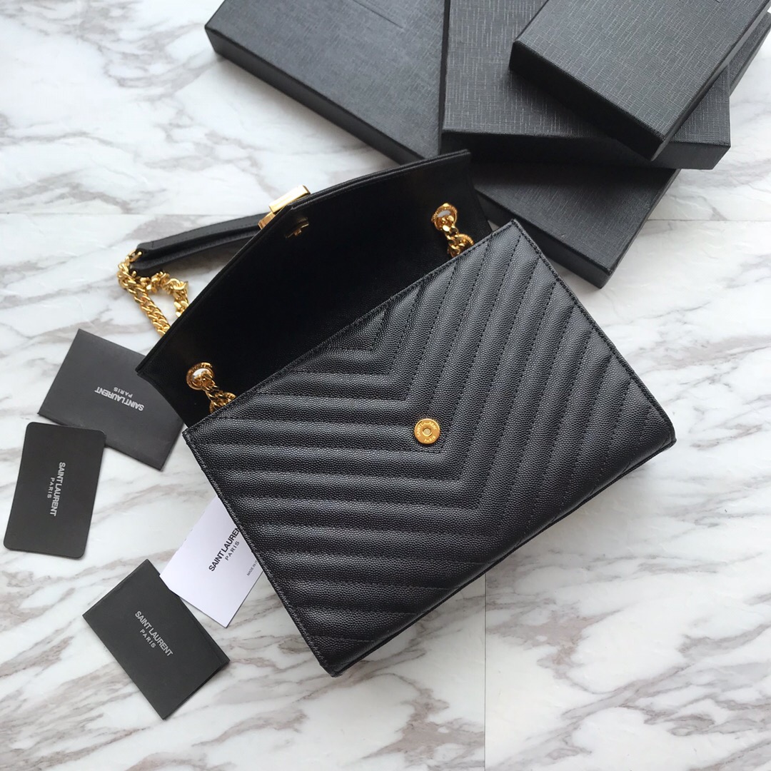 ENVELOPE MEDIUM BAG IN QUILTED GRAIN DE POUDRE EMBOSSED LEATHER, YSL SAINT LAURENT