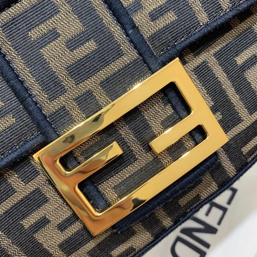 BAGUETTE LARGE, FENDI BAG