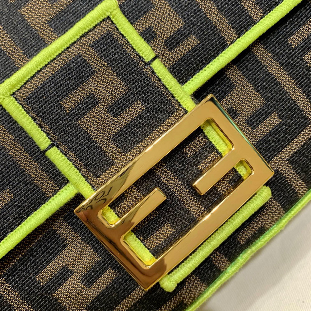 BAGUETTE, FENDI BAG