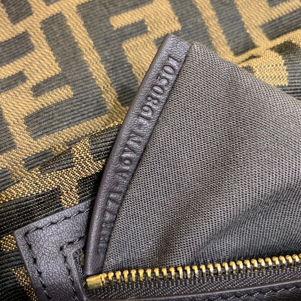 BAGUETTE LARGE, FENDI BAG