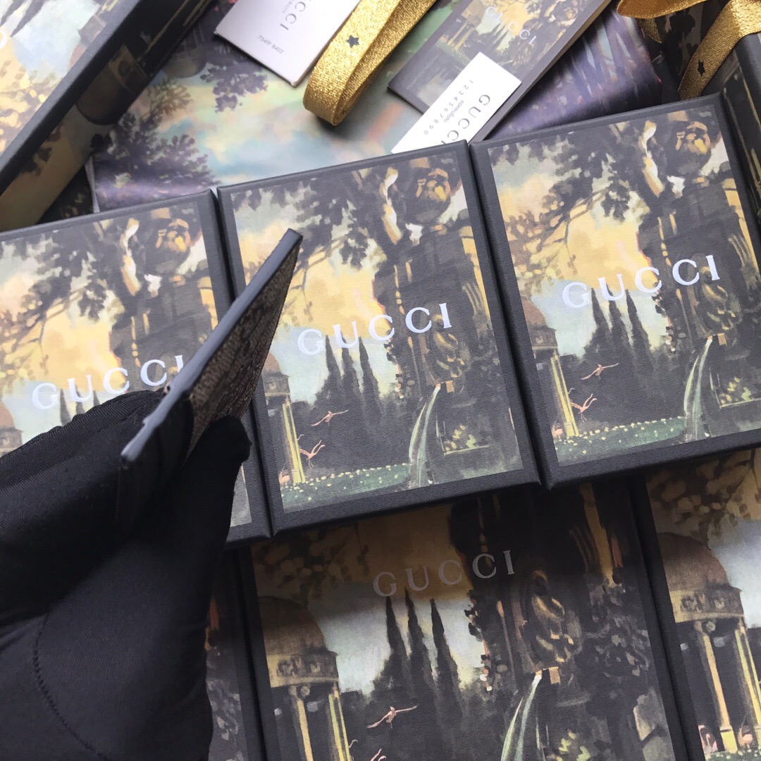 451277  Kingsnake print GG Supreme card case, GUCCI Men's Wallets & Small Accessories