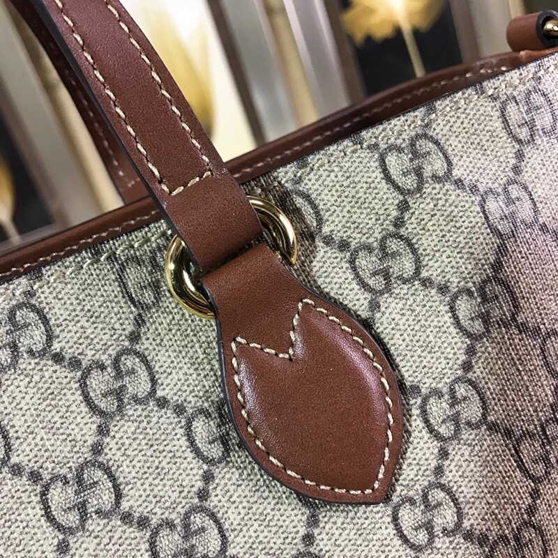 473887 GG SUPREME TOTE, Gucci Women's Totes