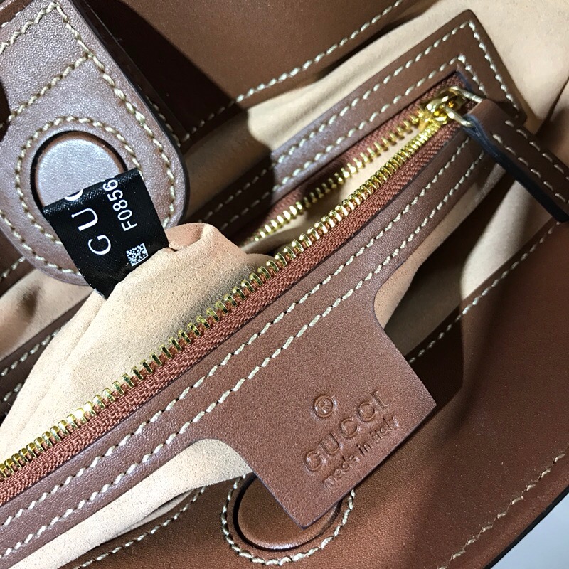 473887 GG SUPREME TOTE, Gucci Women's Totes