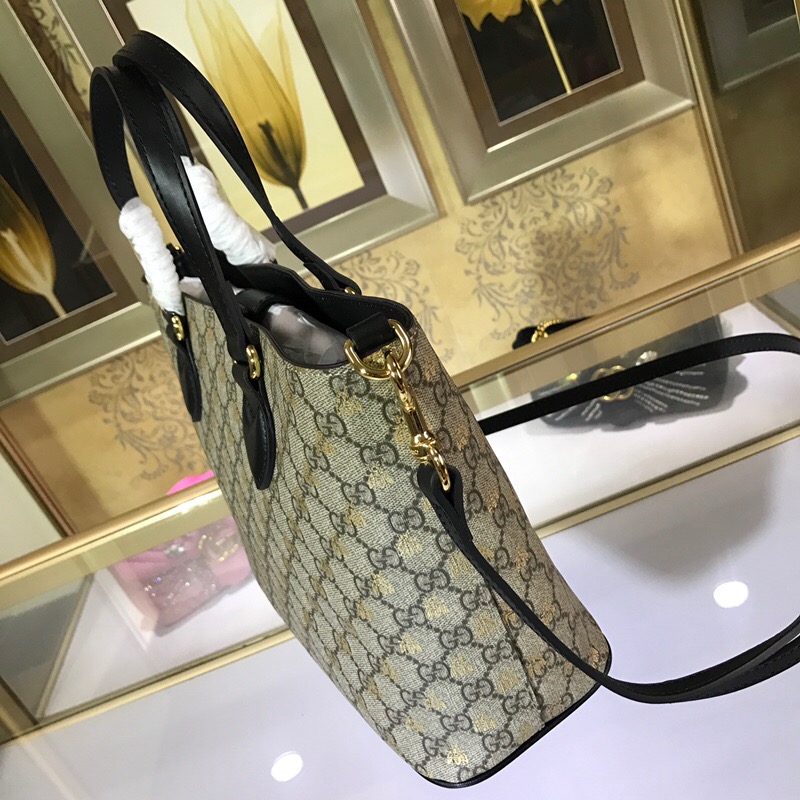 473887 GG Supreme bees tote, Gucci Women's Totes