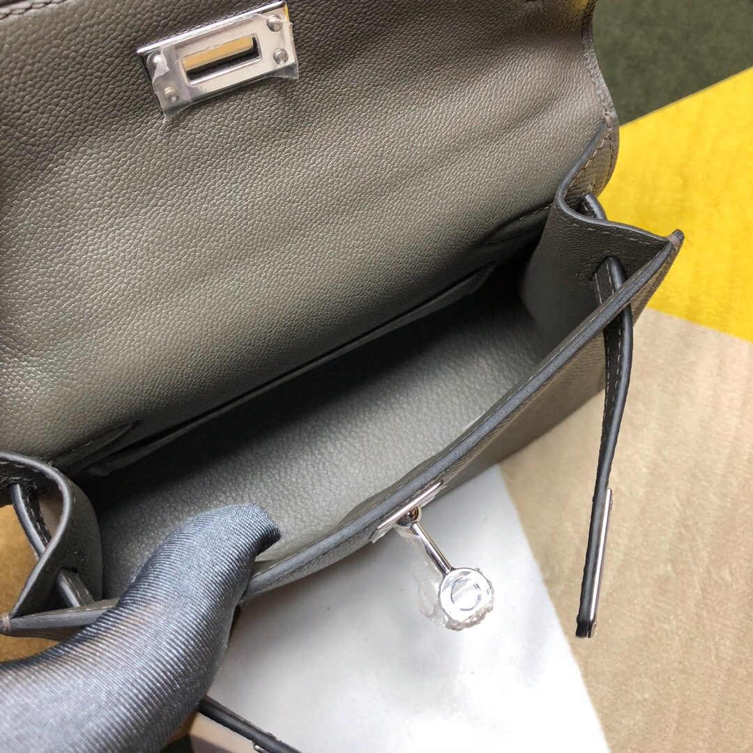 Hermès Kelly 20, Epsom Leather, Shoulder bag