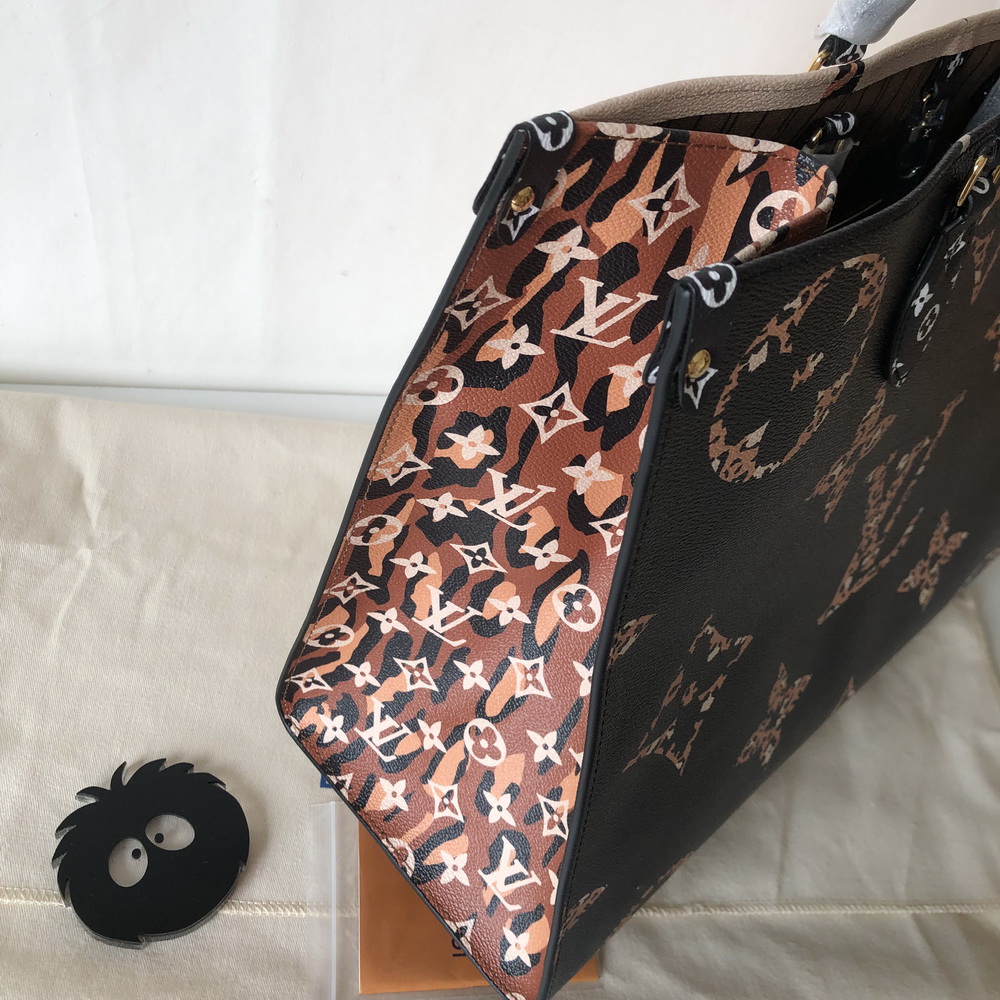 M44576 ONTHEGO, Louis Vuitton LV Shoulder Bags & Totes