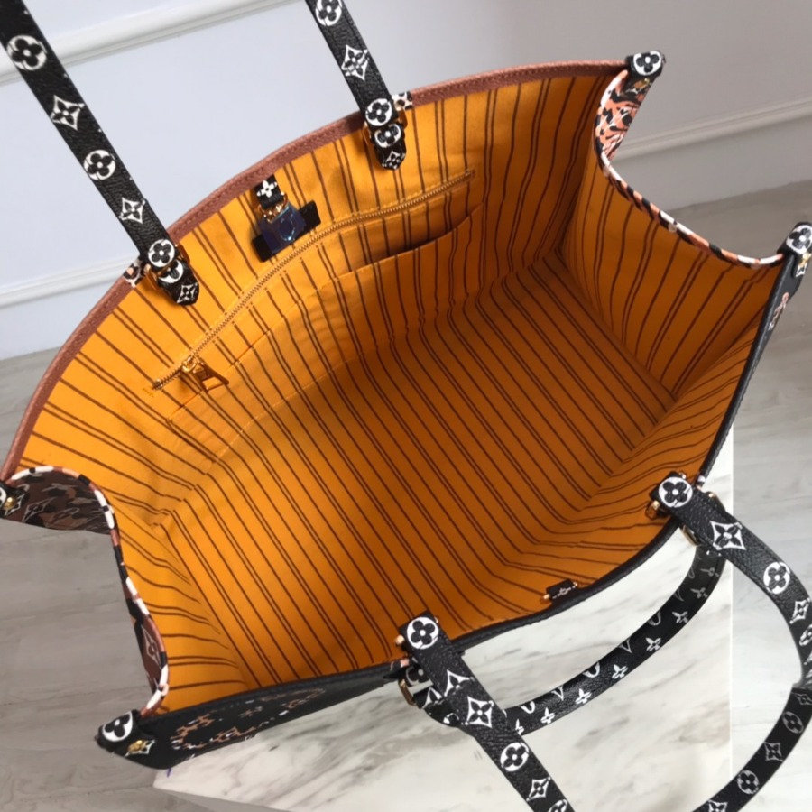 M44674 ONTHEGO, Louis Vuitton LV Shoulder Bags & Totes