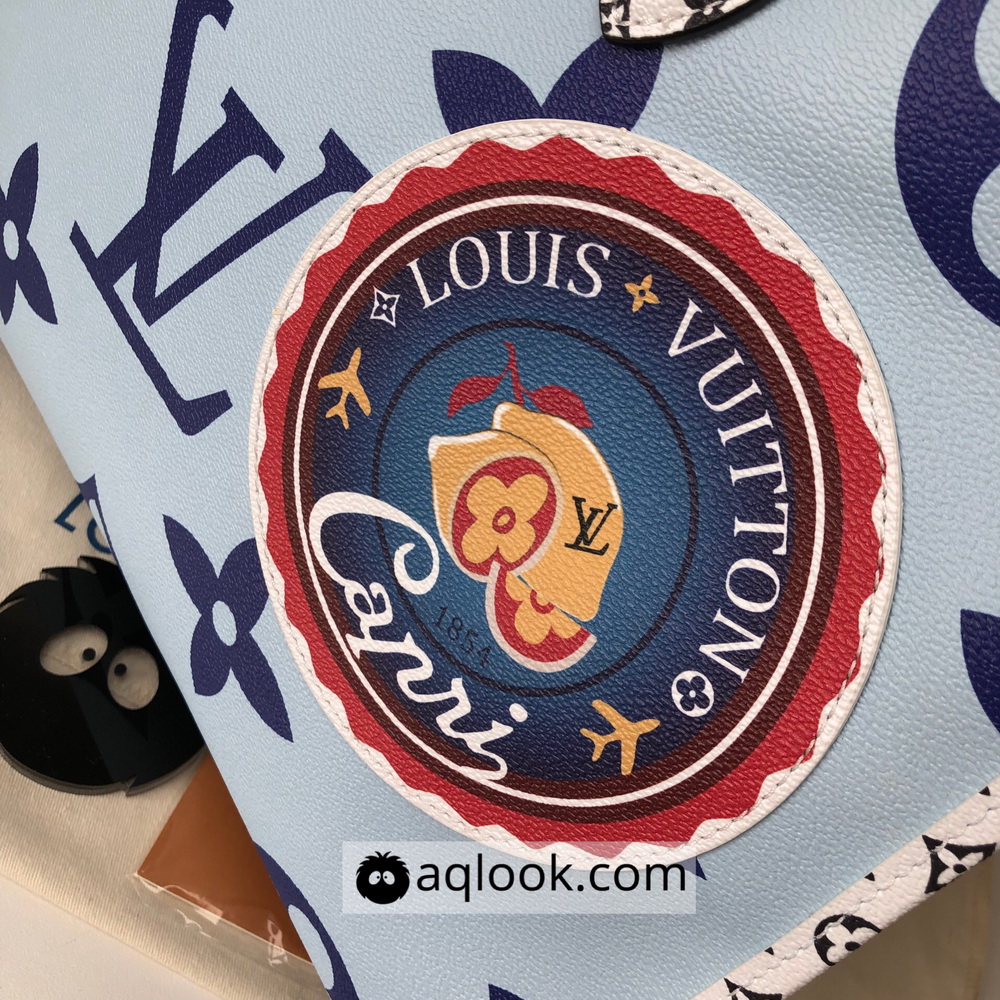 ONTHEGO, Louis Vuitton LV Shoulder Bags & Totes