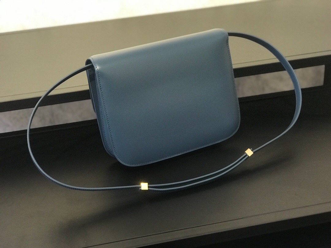 MEDIUM CLASSIC BAG IN BOX CALFSKIN, CELINE BAGS