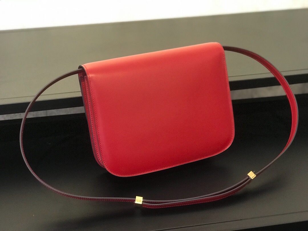 MEDIUM CLASSIC BAG IN BOX CALFSKIN, CELINE BAGS