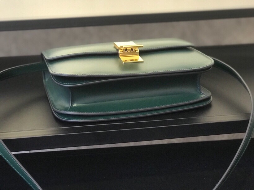 MEDIUM CLASSIC BAG IN BOX CALFSKIN, CELINE BAGS