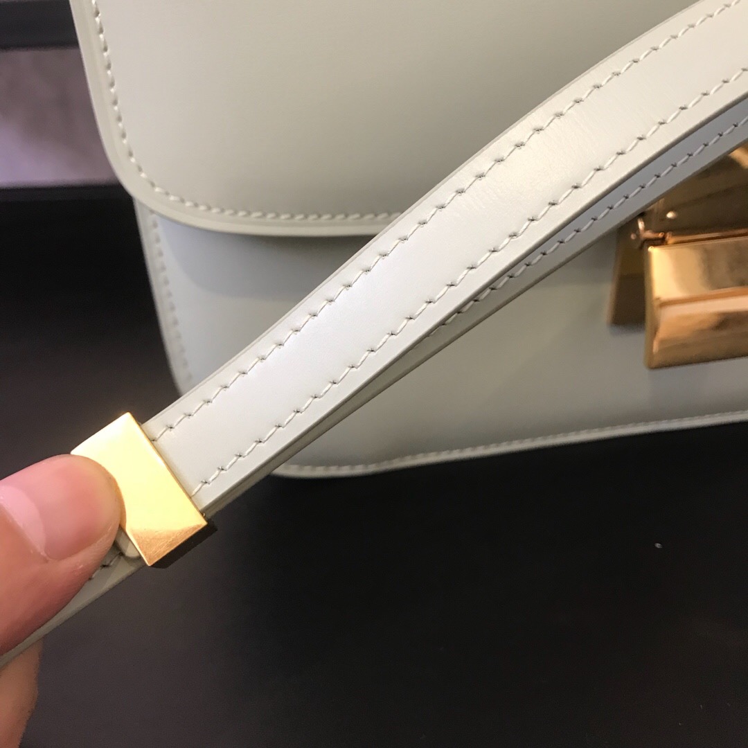 MEDIUM CLASSIC BAG IN BOX CALFSKIN, CELINE BAGS