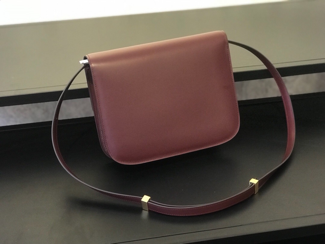 MEDIUM CLASSIC BAG IN BOX CALFSKIN, CELINE BAGS