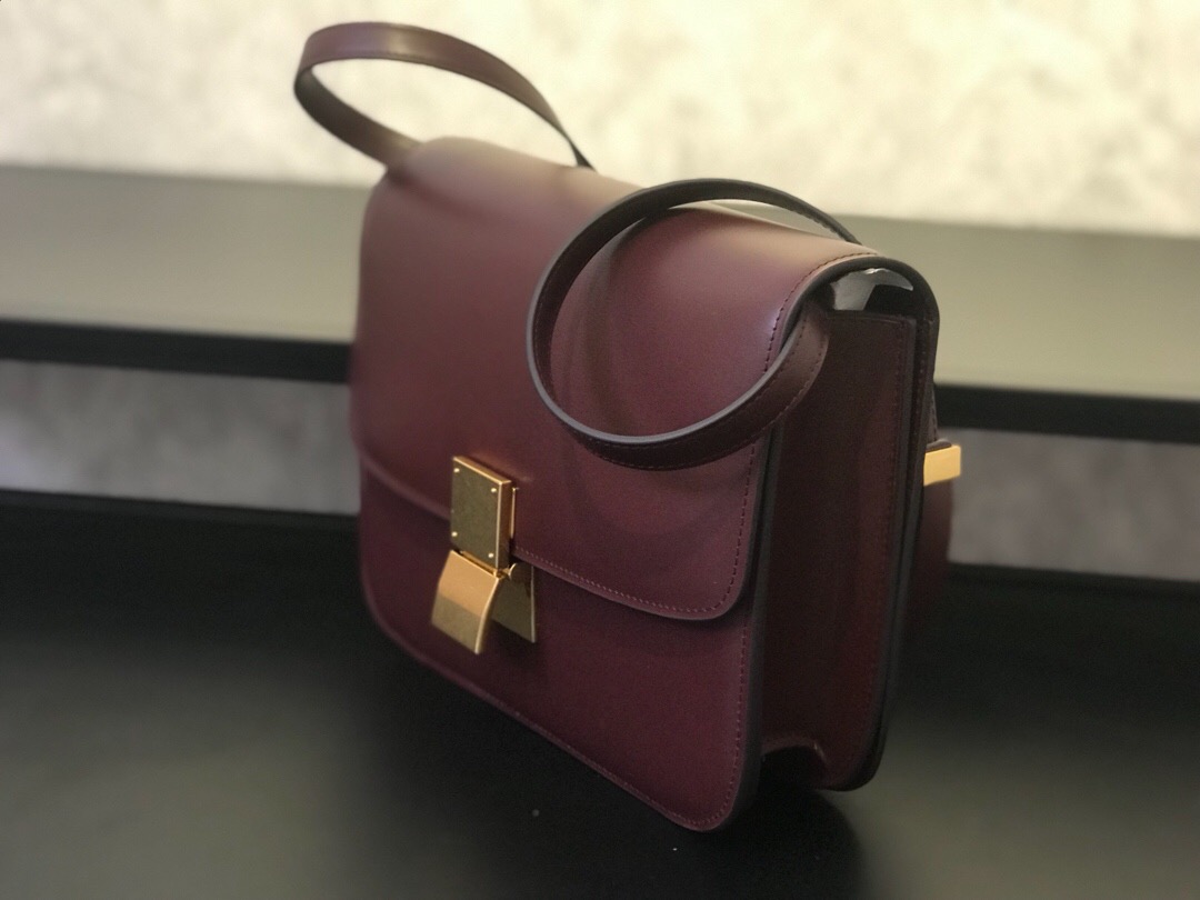 MEDIUM CLASSIC BAG IN BOX CALFSKIN, CELINE BAGS