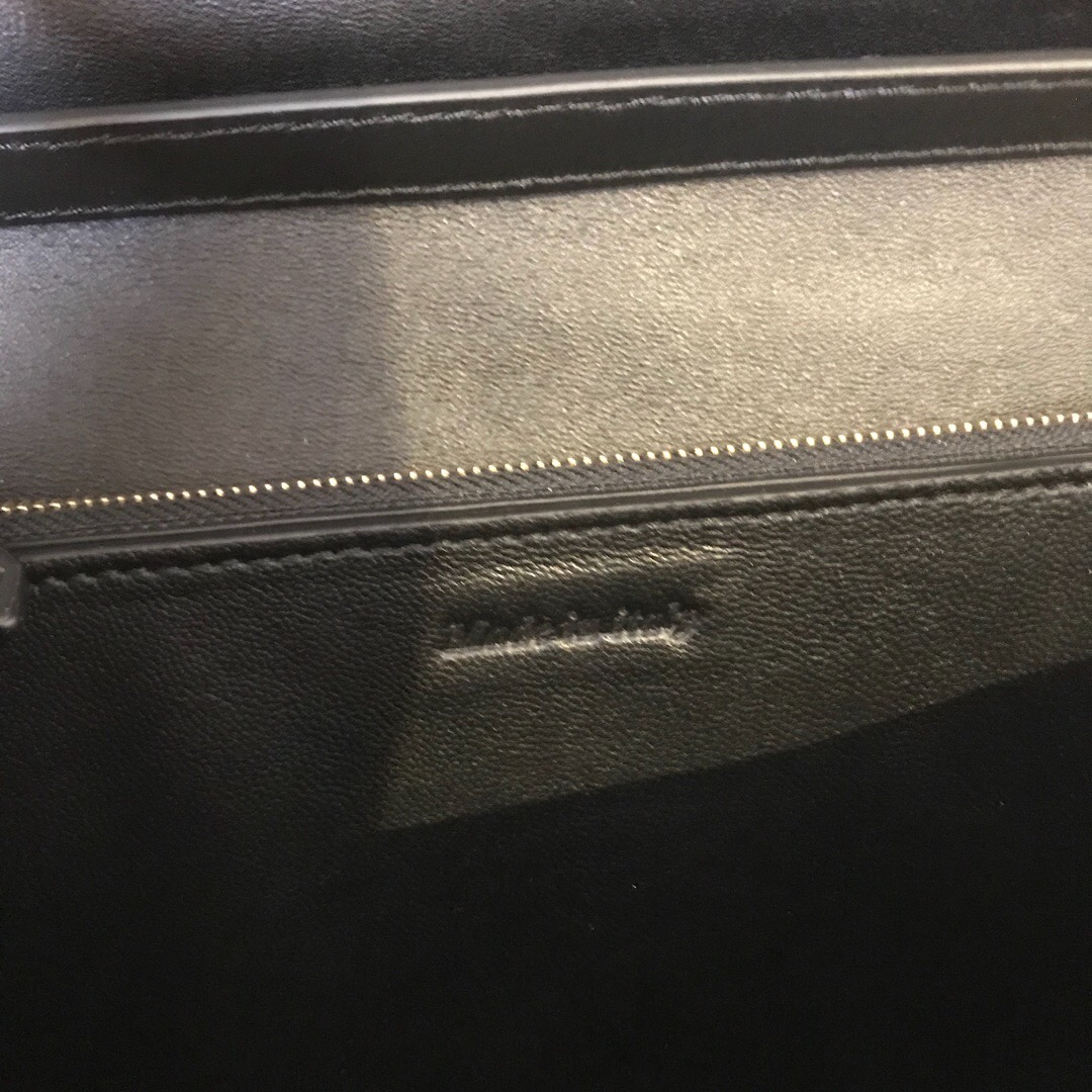 MEDIUM CLASSIC BAG IN BOX CALFSKIN, CELINE BAGS