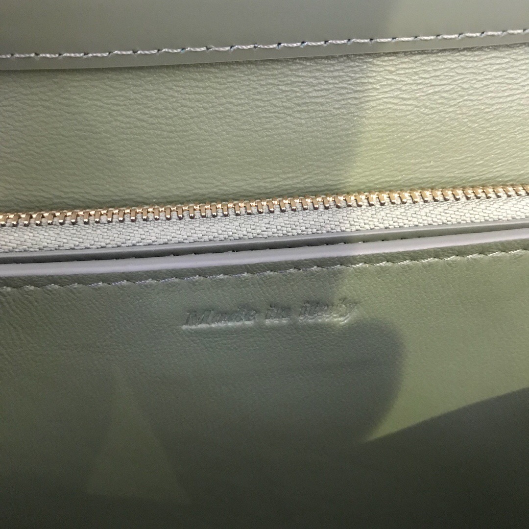 MEDIUM CLASSIC BAG IN BOX CALFSKIN, CELINE BAGS