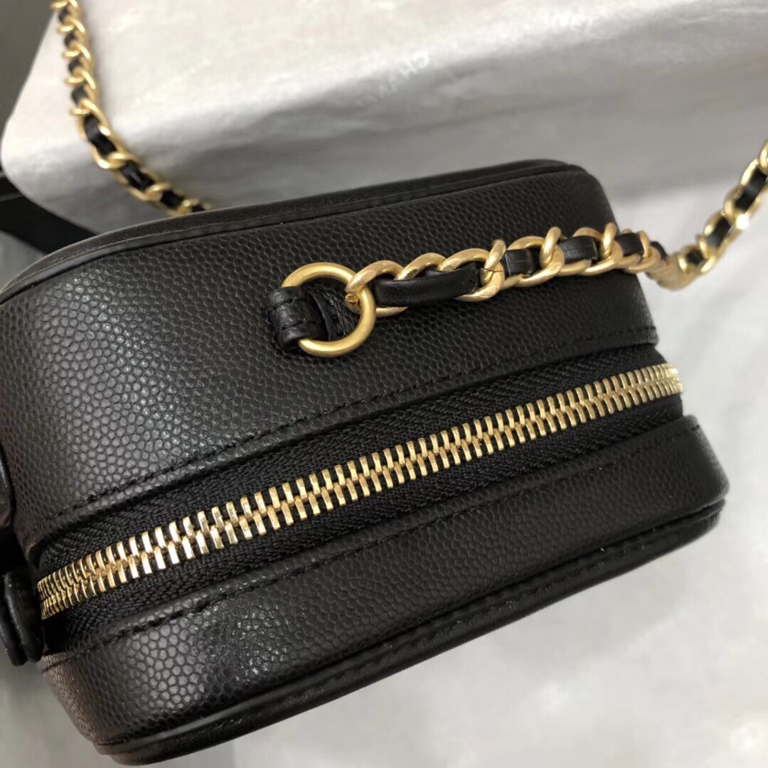 A93342 small vanity case, Chanel Handbag