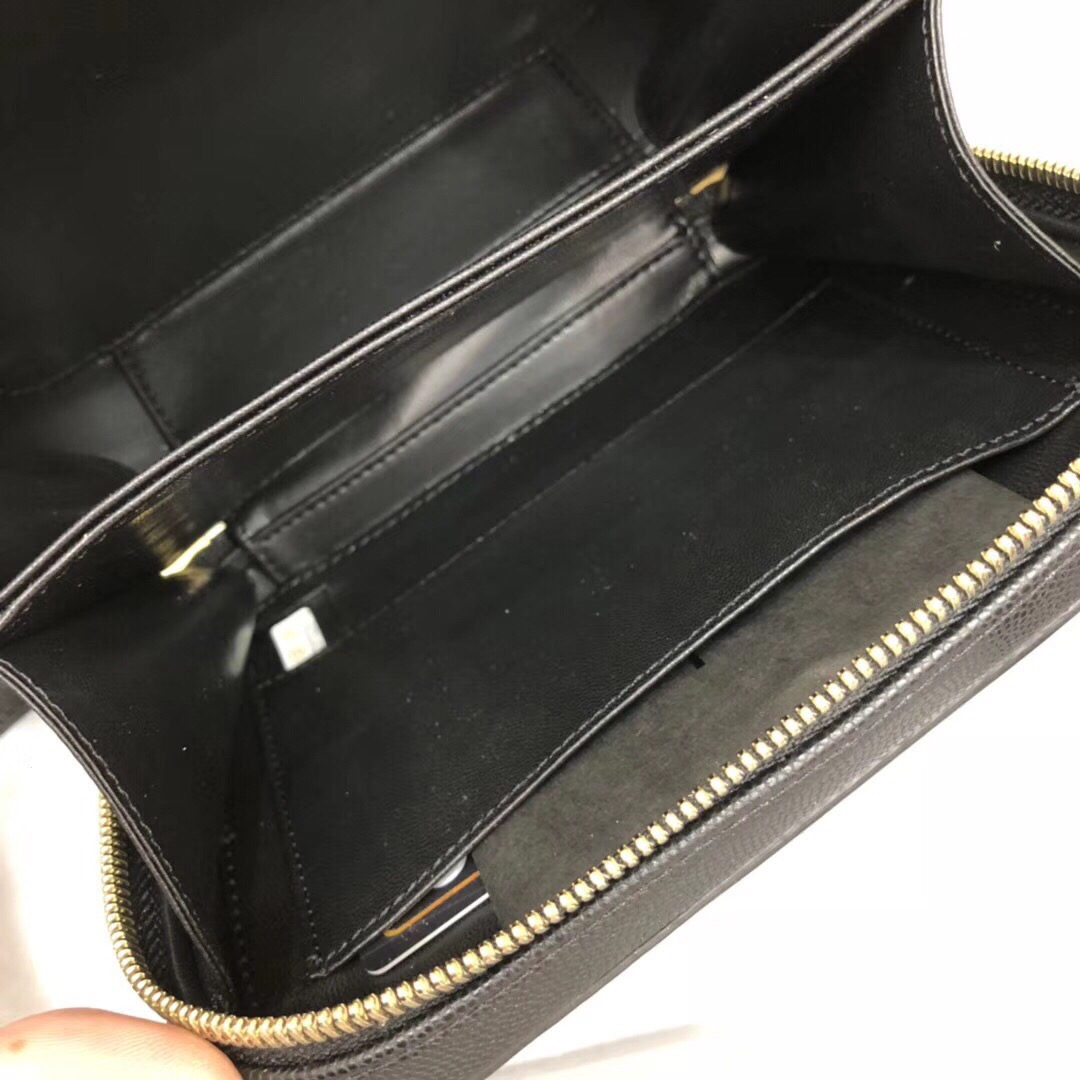 A93342 small vanity case, Chanel Handbag