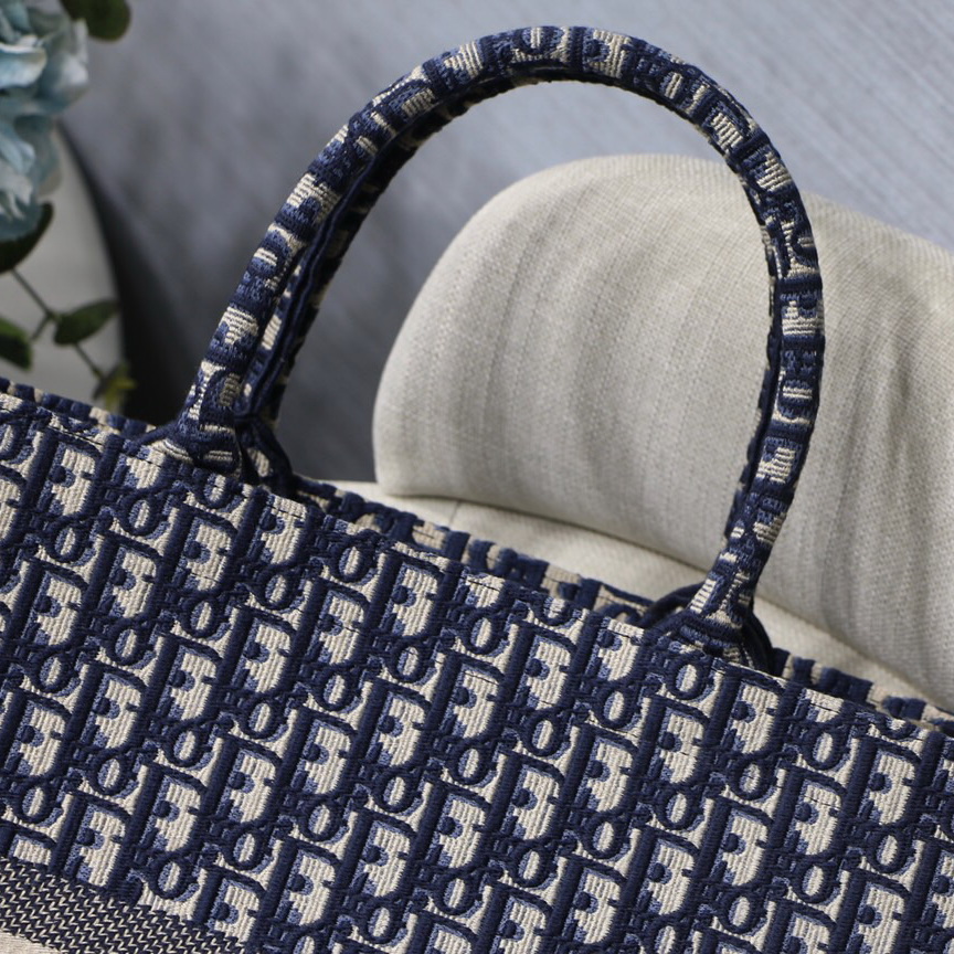 BLUE DIOR BOOK TOTE DIOR OBLIQUE BAG