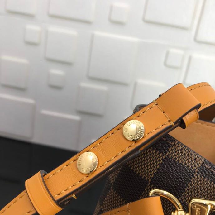 N40213 NÉONOÉ, Louis Vuitton LV
