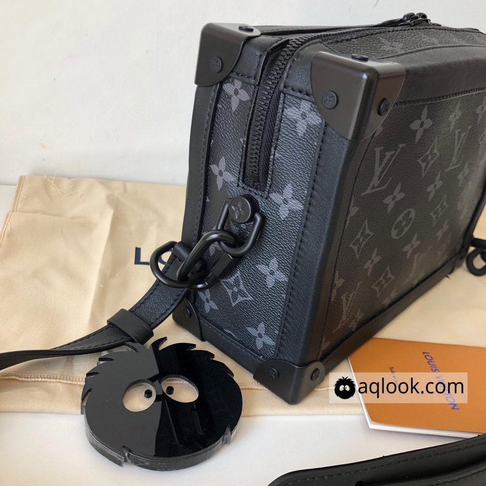 M44730 SOFT TRUNK, Louis Vuitton LV