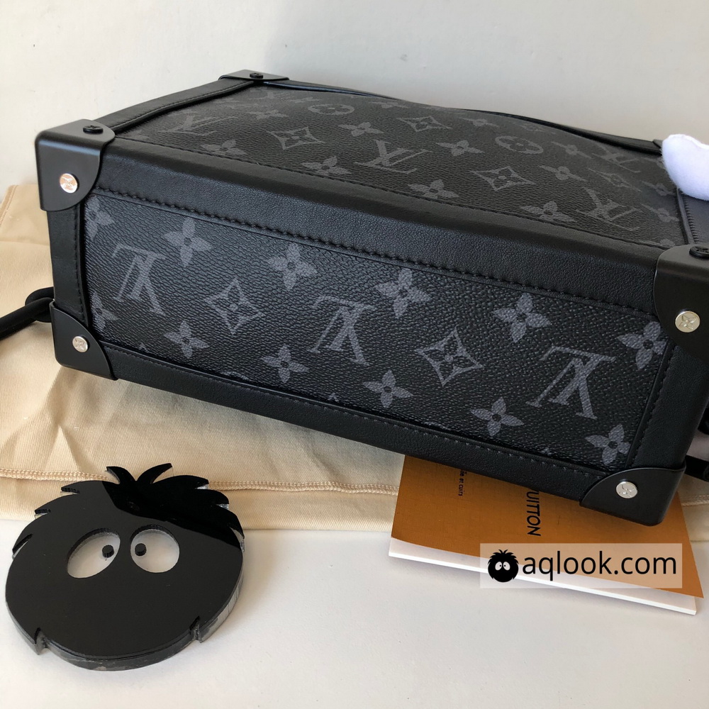 M44730 SOFT TRUNK, Louis Vuitton LV