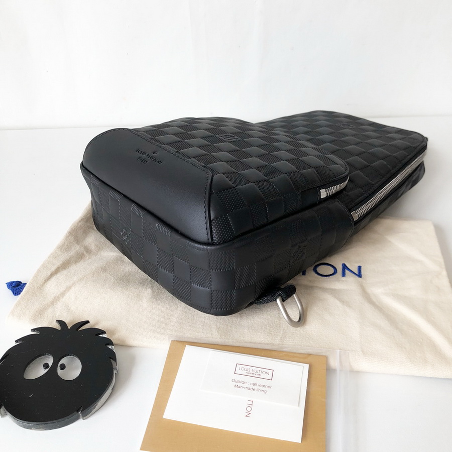  N41720, AVENUE SLING BAG, LOUIS VUITTON LV