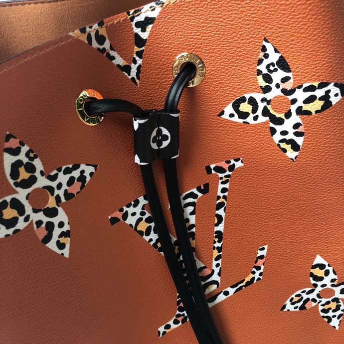 M44717 NÉONOÉ, Louis Vuitton LV