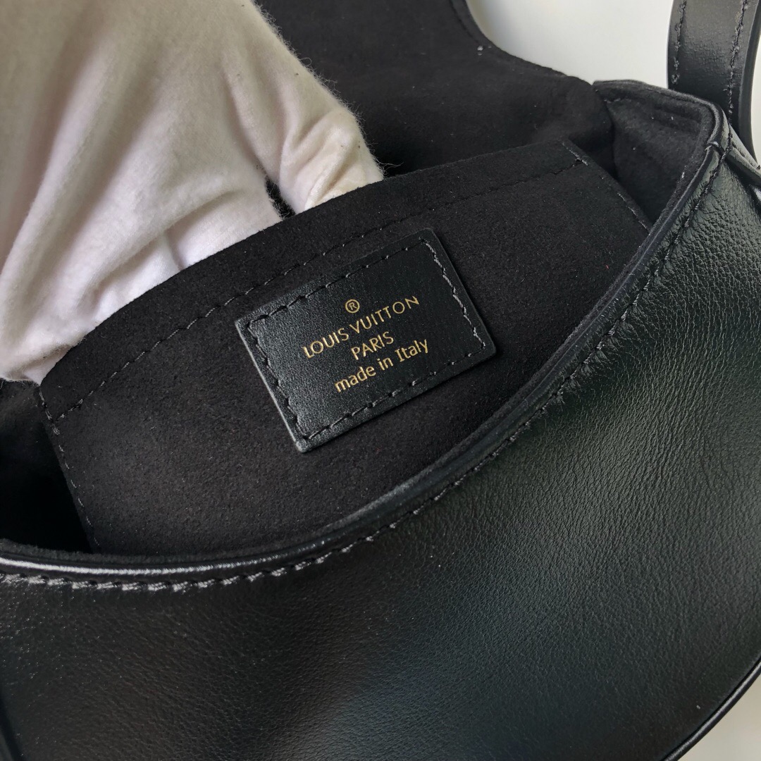 M55505 TAMBOURIN, Louis Vuitton LV Women Cross Body Bags