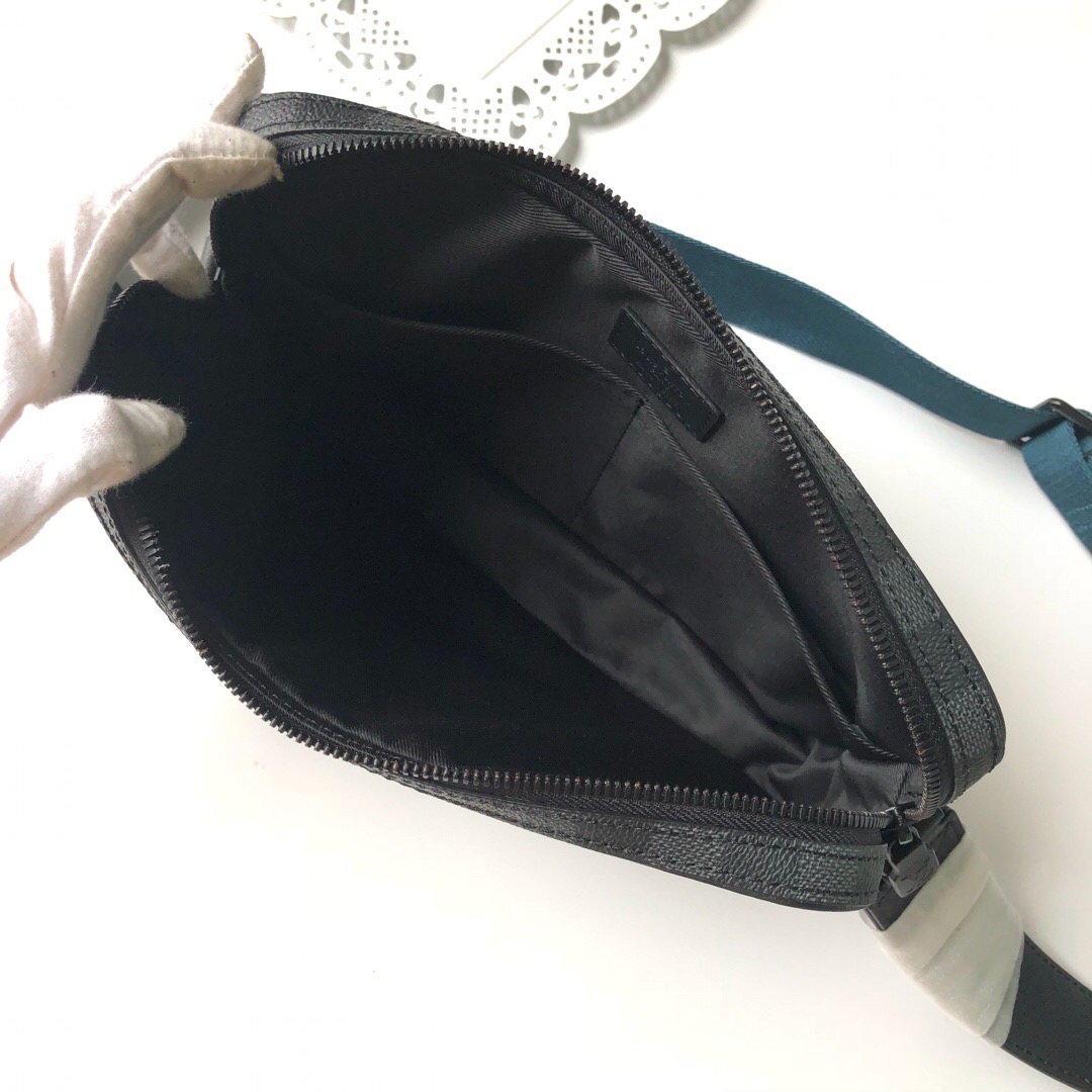 N44163 Cobalt Alpha Messenger, Louis Vuitton LV Cross Body Bags
