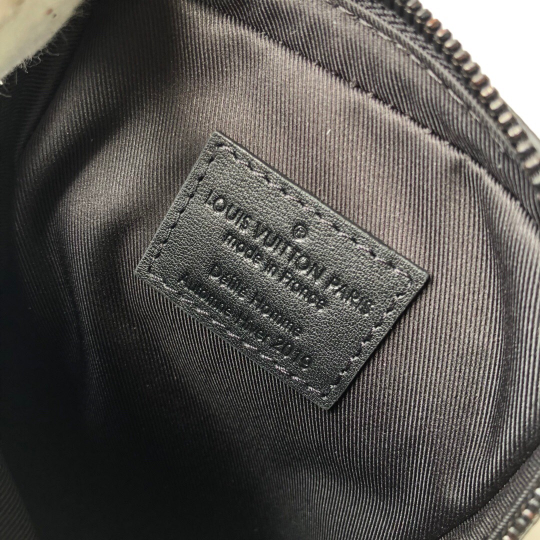 M30332 DANUBE MESSENGER, Louis Vuitton LV Men's Bags - Messenger Bags