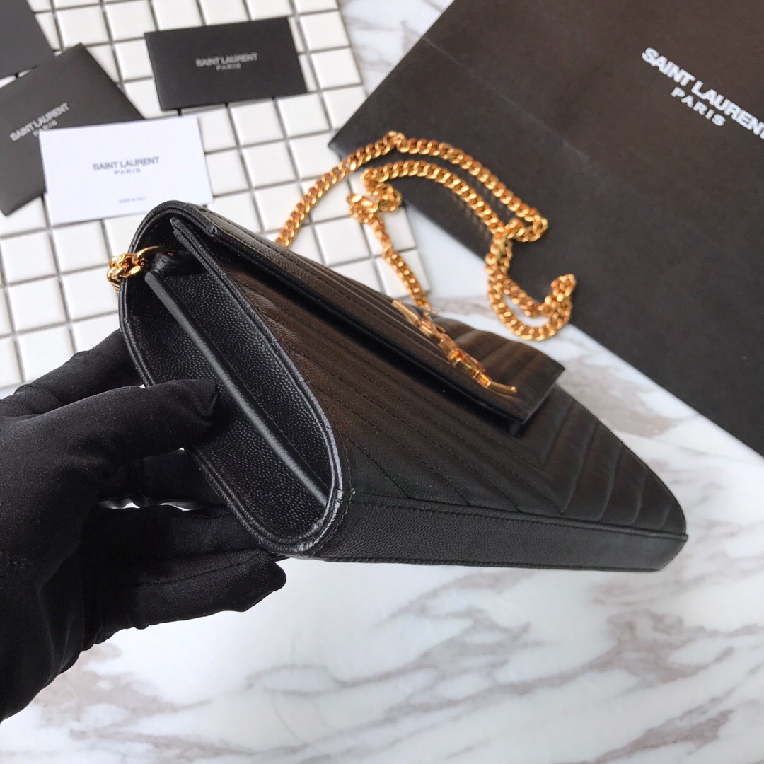 YSL, 377828, MONOGRAM SAINT LAURENT CHAIN WALLET IN BLACK GRAIN, 8.8 5.5 1.6 INCHES, STRAP DROP: 48 CM